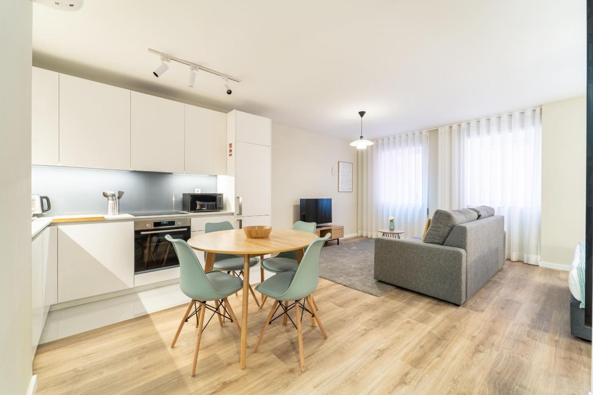 On The Square Studio - City Center By House And People Braga Buitenkant foto